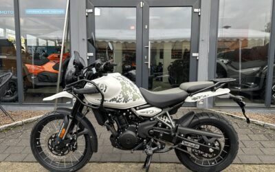 Motorrad Royal Enfield New Himalayan 450 Kamet White Tubeless (schlauchlos)