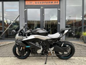 Motorrad, Supersportler CFMOTO 675 SR-R